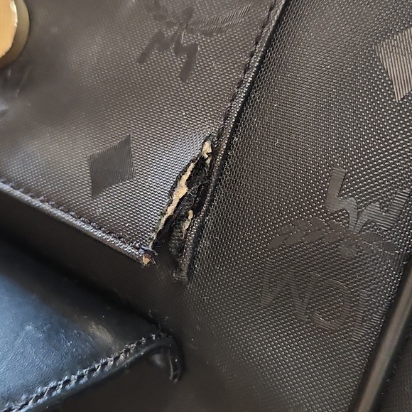 ‼️FINAL SALE‼️MCM BAG - Picture 9 of 16